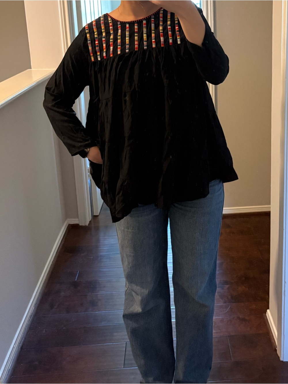 entro‎ Black Long-Sleeve Tunic with Multicolor Embroidered Yoke Size Small